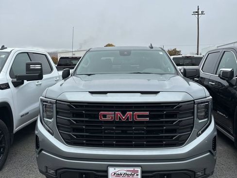 New 2026 GMC Sierra 1500 Elevation image 1