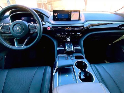 Used 2024 Acura MDX FWD w/ Technology Package image 14