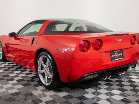 Used 2008 Chevrolet Corvette Coupe w/ Preferred Equipment Group RWD image 5