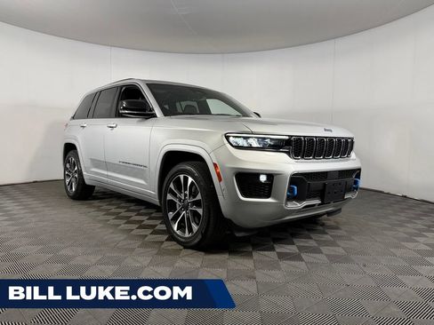Used 2023 Jeep Grand Cherokee Overland AWD/4WD image 1