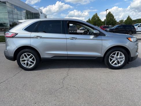 Used 2021 Ford Edge SEL w/ Convenience Package AWD/4WD image 8