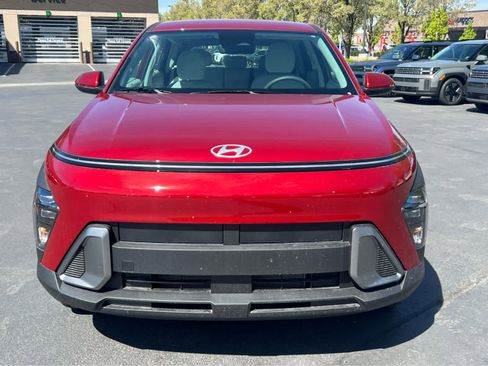 Certified 2026 Hyundai Kona SE AWD/4WD image 3