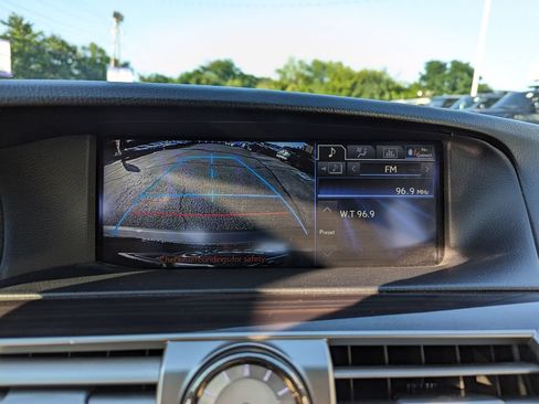 Used 2013 Lexus LS 460 AWD w/ Comfort Pkg image 21