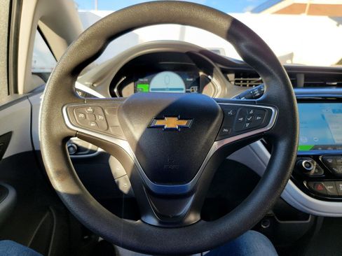 Used 2019 Chevrolet Bolt LT image 32