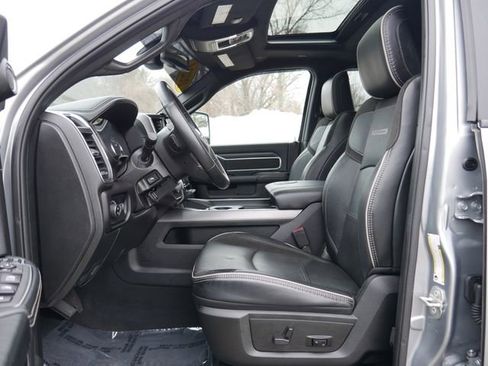 Used 2024 RAM 2500 Laramie w/ Night Edition image 14