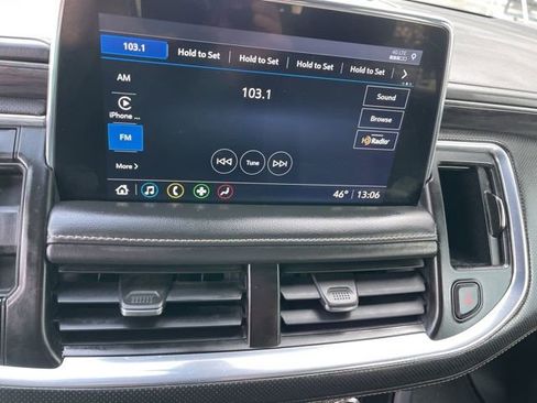 Used 2021 GMC Yukon XL SLT image 10