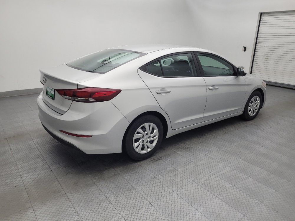 Used 2018 Hyundai Elantra SE FWD image 10