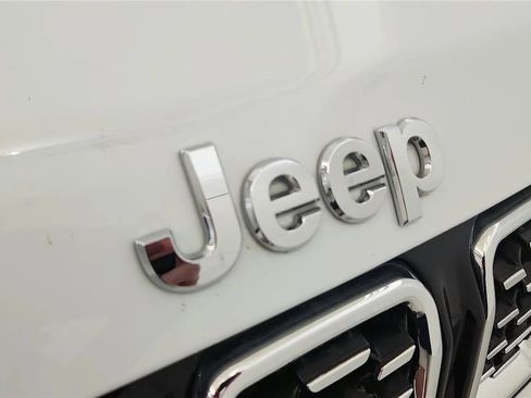 Used 2025 Jeep Compass Limited AWD/4WD image 16