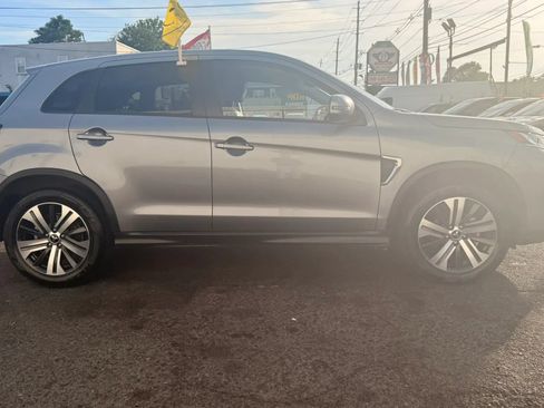 Used 2025 Mitsubishi Outlander Sport SE AWD/4WD image 11