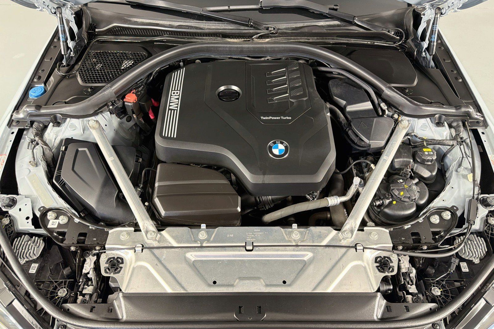 Used 2023 BMW 430i xDrive Convertible w/ M Sport Package AWD/4WD image 12