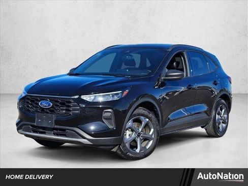 Used 2025 Ford Escape ST-Line image 1