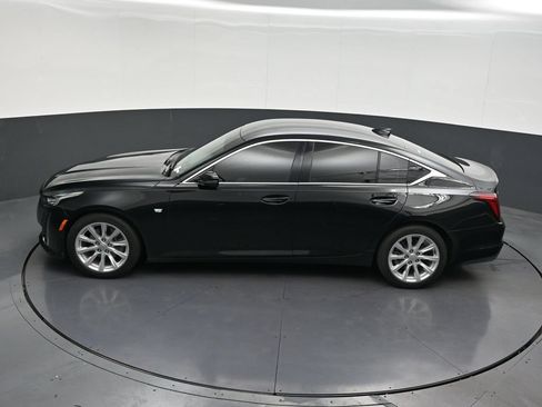 Used 2024 Cadillac CT5 Luxury RWD image 16