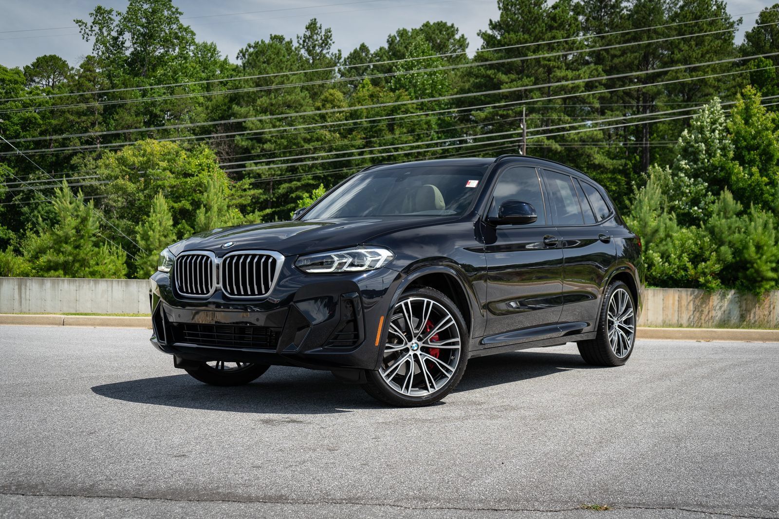 Used 2022 BMW X3 xDrive30i w/ M Sport Package 2 AWD/4WD image 1