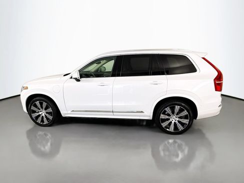 Used 2024 Volvo XC90 T8 Plus w/ Protection Package Premier AWD/4WD image 2