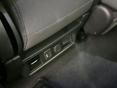 Used 2020 Chevrolet Silverado 1500 LT w/ All-Star Edition image 26