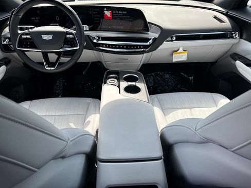 Certified 2024 Cadillac Lyriq Sport AWD/4WD image 14