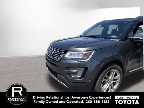Used 2016 Ford Explorer Limited w/ Equipment Group 301A AWD/4WD image 5