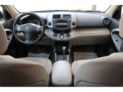 Used 2006 Toyota RAV4 Limited AWD/4WD image 22