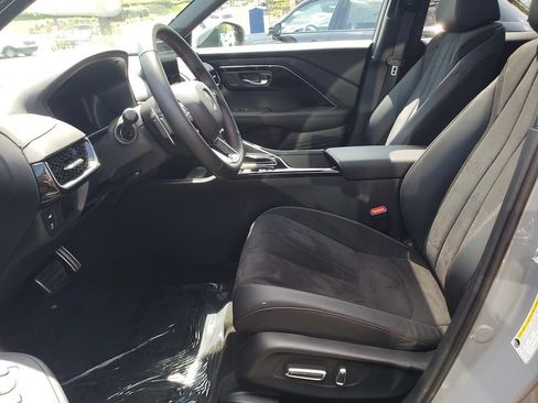 Certified 2025 Acura ADX A-Spec AWD/4WD image 18