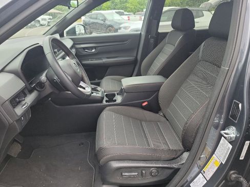 Used 2025 Honda CR-V Sport image 10