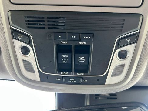 Used 2017 Honda Ridgeline RTL-E image 29
