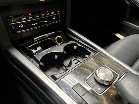 Used 2015 Mercedes-Benz E 350 Sedan image 29