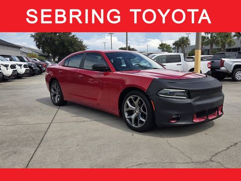 Used 2016 Dodge Charger SXT w/ Rallye Group RWD image 1