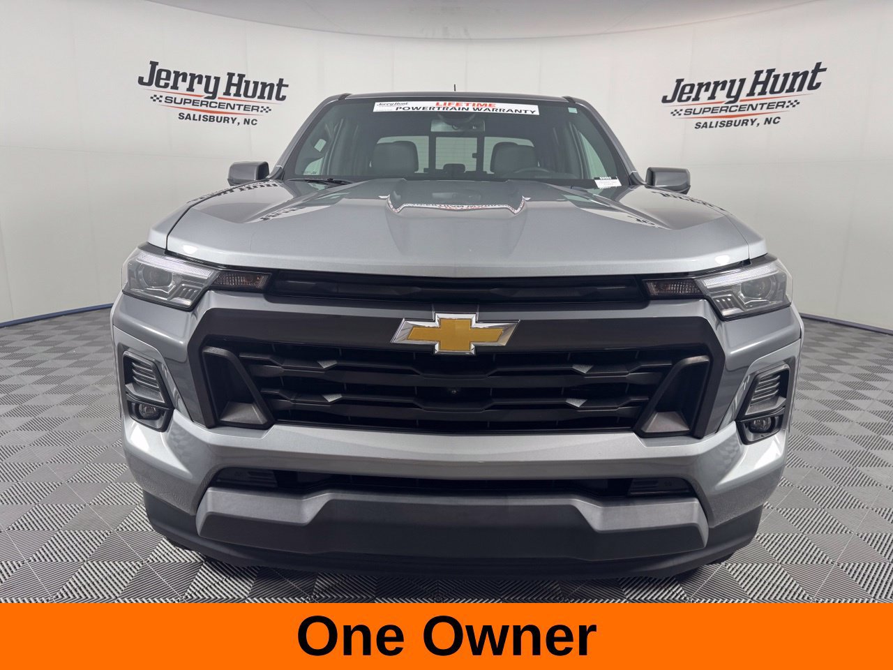 Used 2023 Chevrolet Colorado LT w/ LT Convenience Package III RWD image 4