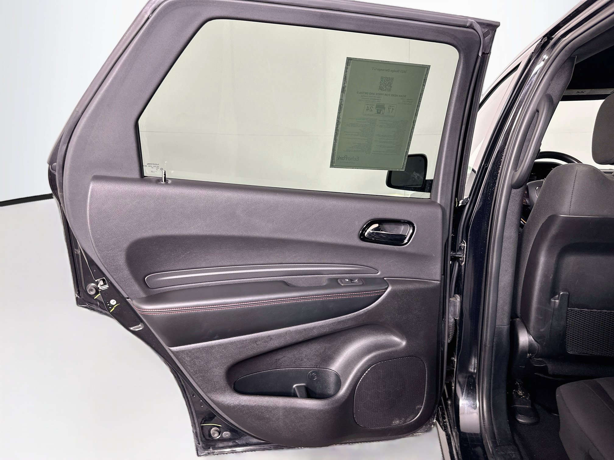 Used 2025 Dodge Durango GT AWD/4WD image 27