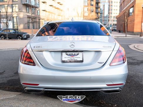 Used 2018 Mercedes-Benz S 560 4MATIC Sedan image 6