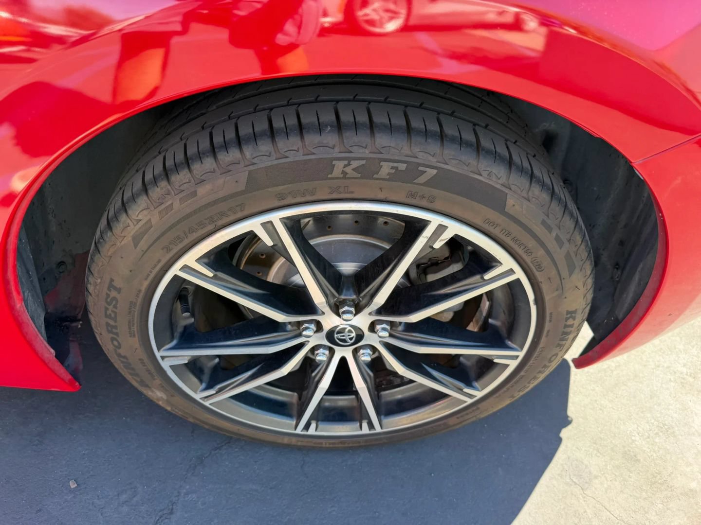 Used 2018 Toyota 86 RWD image 34