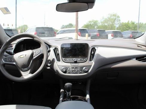 Used 2024 Chevrolet Malibu LS w/ Driver Confidence Package FWD image 21