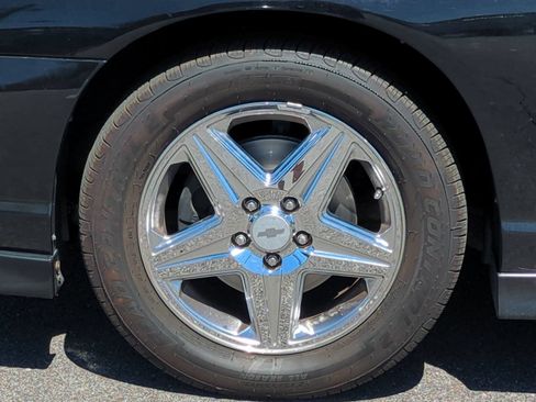 Used 2005 Chevrolet Monte Carlo SS w/ Preferred Equipment Group FWD image 39