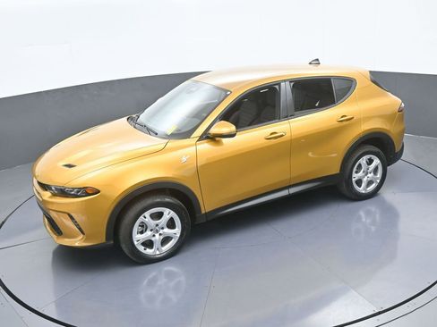 Used 2024 Dodge Hornet GT image 42