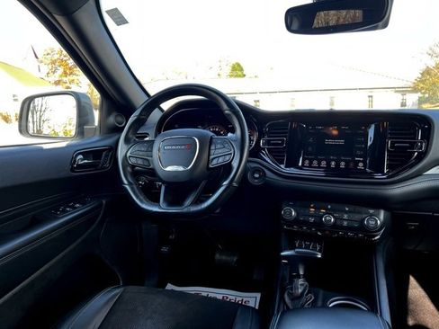 Used 2022 Dodge Durango GT image 34