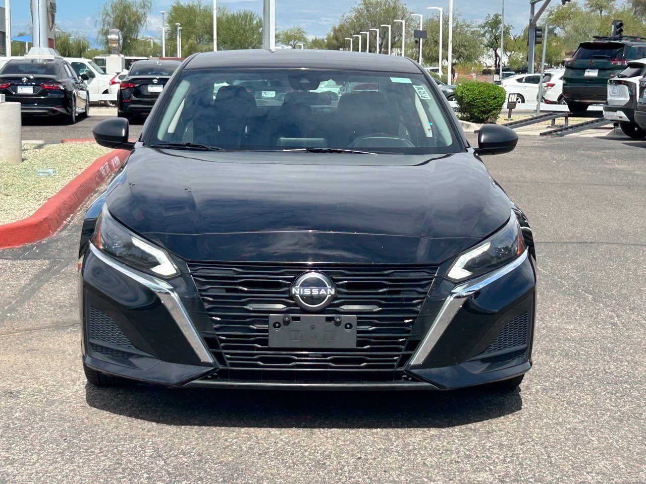 Certified 2024 Nissan Altima 2.5 SV FWD image 9
