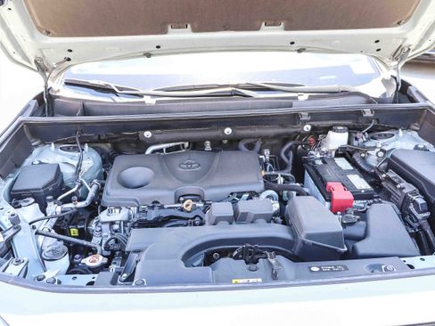 Used 2023 Toyota RAV4 XLE Premium FWD image 28