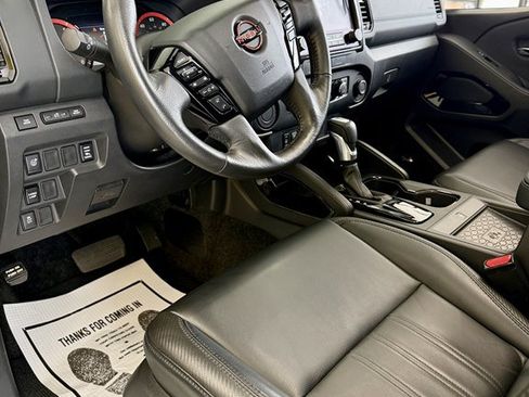 Used 2022 Nissan Frontier Pro-X w/ Pro-X Premium Package RWD image 13