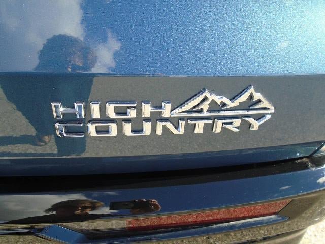 Certified 2026 Chevrolet Traverse High Country AWD/4WD image 35