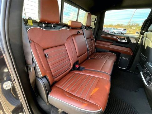 Used 2022 GMC Sierra 1500 Denali Ultimate image 36