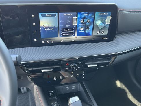 New 2026 Nissan Kicks SR image 11