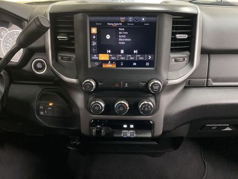 Used 2024 RAM 2500 Big Horn image 24