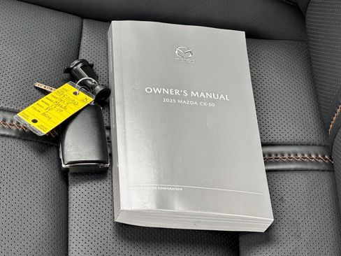 Used 2025 MAZDA CX-50 AWD 2.5 S w/ Premium Plus Pkg image 26