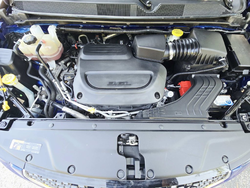 Used 2021 Chrysler Pacifica Touring-L FWD image 20