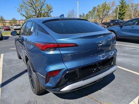 New 2026 Buick Envista Sport Touring image 6