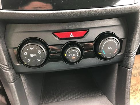 Used 2018 Subaru Impreza 2.0i Premium w/ Eyesight & BSD & Rcta AWD/4WD image 24