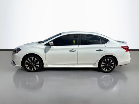 Used 2019 Nissan Sentra SR image 8