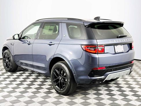 New 2025 Land Rover Discovery Sport S image 7