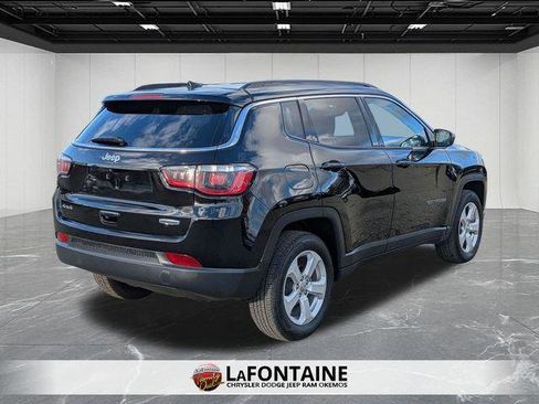 Certified 2019 Jeep Compass Latitude image 5