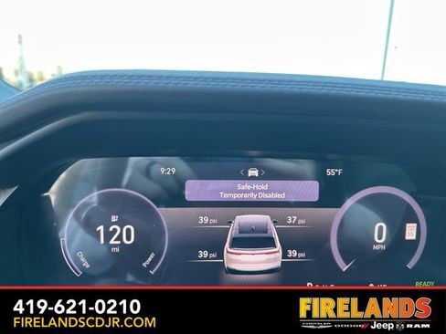 Used 2025 Jeep Wagoneer S Limited AWD/4WD image 27